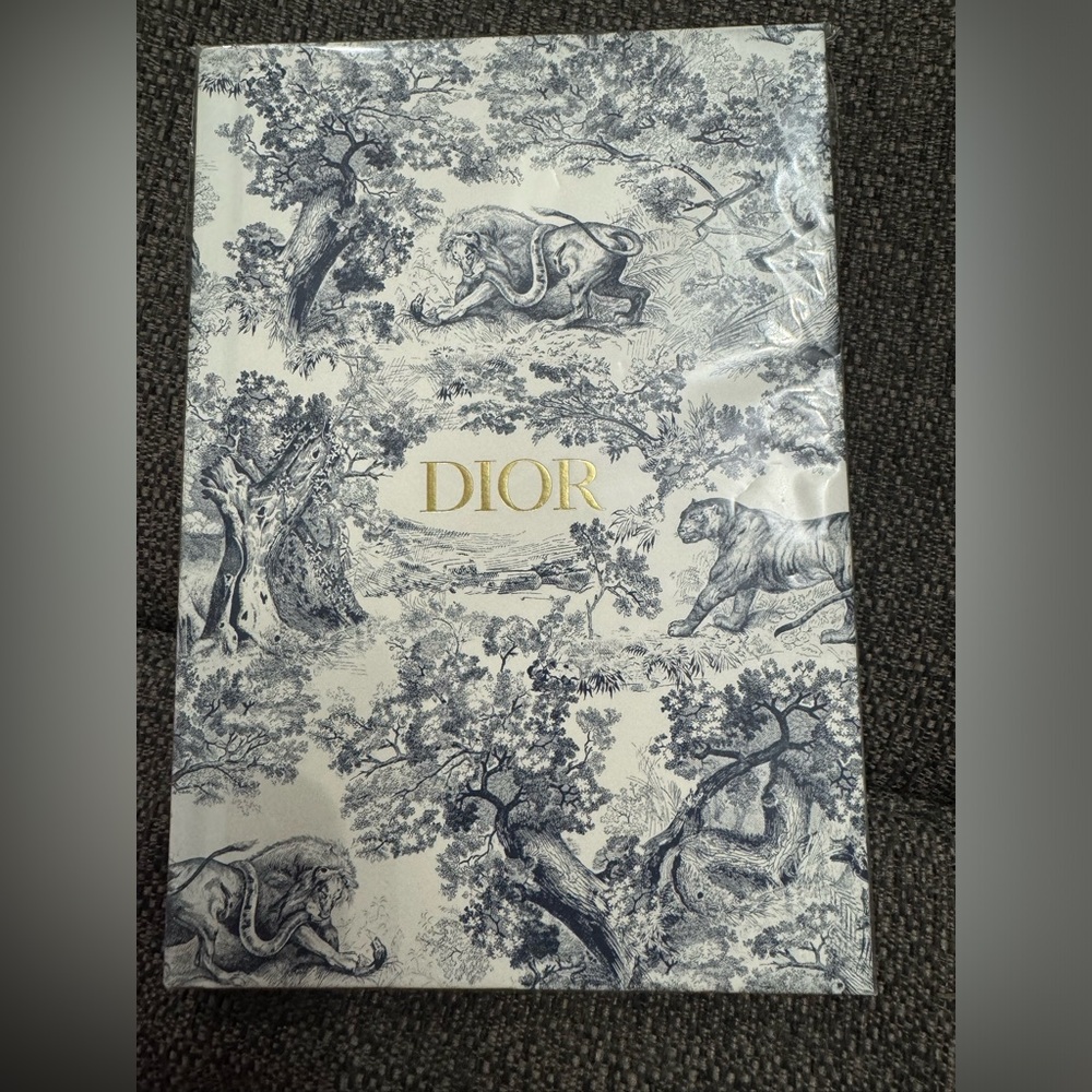 Christian Dior Notebook Authentic
Journal Japan